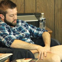 Jason strokes his cock - Picture 3