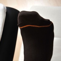 Eric shows off his socks - Picture 24