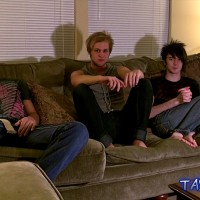 Erik, Tristan and Aron have raw sex - Picture 1