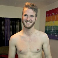 Luke Mason strokes his cock - Picture 4