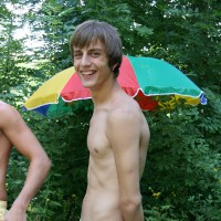 Tanned twinks have sex - Picture 5