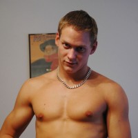 Daniel shows his cock - Picture 7