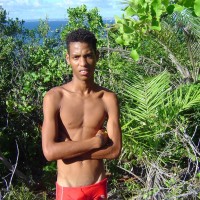 Junior shows his cock - Picture 7