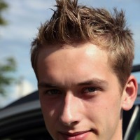 Dylan jerks off outdoor - Picture 2