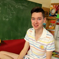 Lulu naked in class - Picture 5