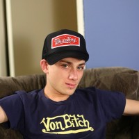 Chad is hot and horny - Picture 2