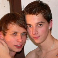 Jay and Mic - Picture 11