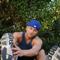 Ravi shows his feet - Picture 1