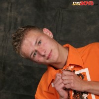 College guy gets naked - Picture 1