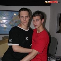 Two hot twinks fuck - Picture 4