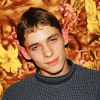 Twink jacking off - Picture 1