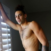 Luke Norton posing nude - Picture 10