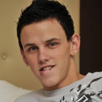 Three handsome twink kings - Picture 9