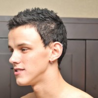 Three handsome twink kings - Picture 26