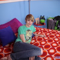 Twink is coerced into cheating on boyfriend - Picture 6