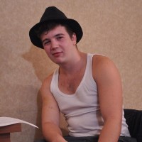 Brody Frost and Direly Strait - Picture 9