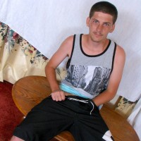 Daniel Delong posing nude - Picture 2