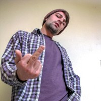 Mickey Waters is ready for some fun - Picture 3