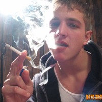 Marcus Mojo strokes his cock - Picture 4