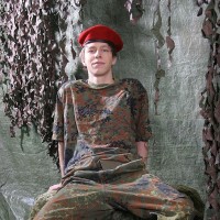 Cum in Khaki - Picture 2