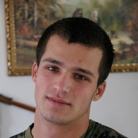 Taking it raw - Picture 1