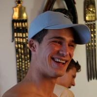 Taking it raw - Picture 6