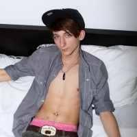 Max Brown show his uncut cock - Picture 3