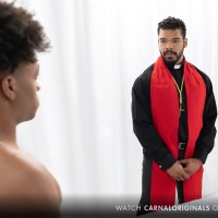 Israel Angel is seduced by Deacon Brock Johnson - Picture 1