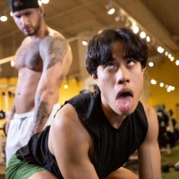 Pumping the gym bro - Picture 8