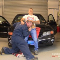 Getting Serviced solo - Picture 5