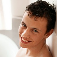 Leo Lamech jerks off - Picture 3