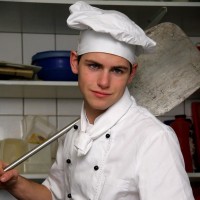 Alex in the kitchen - Picture 9
