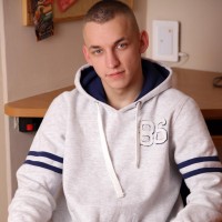 Martin - Picture 1