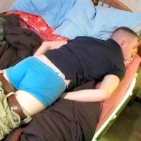 Ethan Cross jerks off - Picture 9