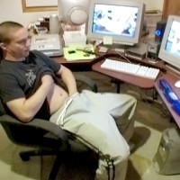 Jonny Sinclair jerks off - Picture 1