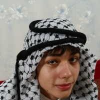 Russian boy dressed as Arab - Picture 1