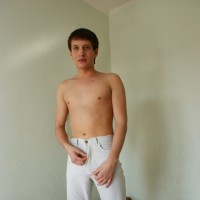 Russian guy shows his dick - Picture 10