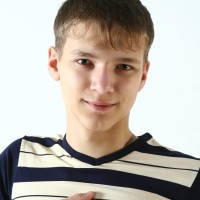 Russian dude exposes his dick - Picture 7