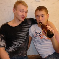 Drunk guys have sex - Picture 3