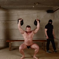 Bodybuilder Stepan in slavery - Picture 5