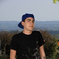 Skater boy Rad Mathews - Picture 8