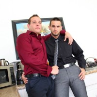 Dylan Roberts have anal sex - Picture 2