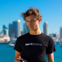 Mitch Hudson posing - Picture 4