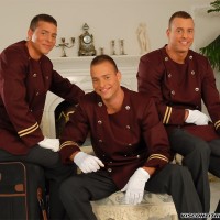 Jason, Jimmy and Joey Visconti are sexy porters - Picture 2