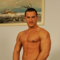 Michael Troy posing naked - Picture 13