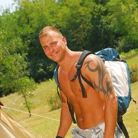 Jimmy Visconti posing nude outdoor - Picture 1