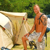 Jimmy Visconti posing nude outdoor - Picture 2