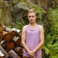 Ben Kingston posing nude outdoor - Picture 2