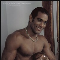 Hugo Peligro posing naked - Picture 15