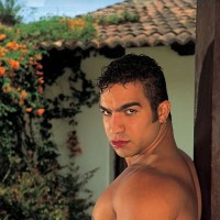 Julio Vidal gets naughty - Picture 10